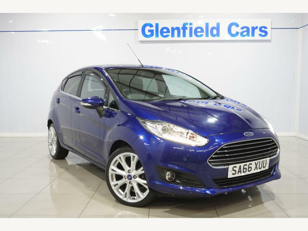 Ford Fiesta Hatchback Black #1