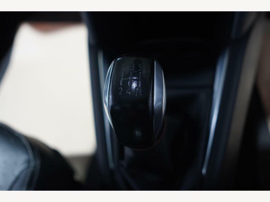Peugeot 208 1.2 Active Silver #20