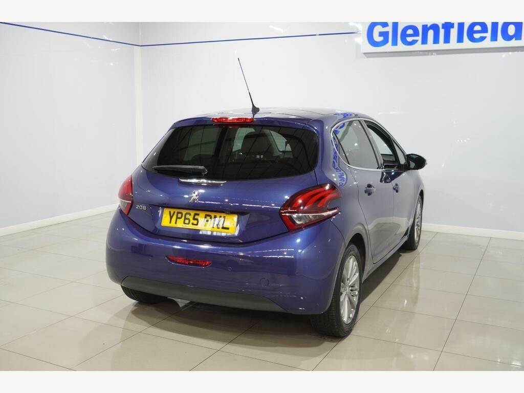 Peugeot 208 1.2 Active Silver #23