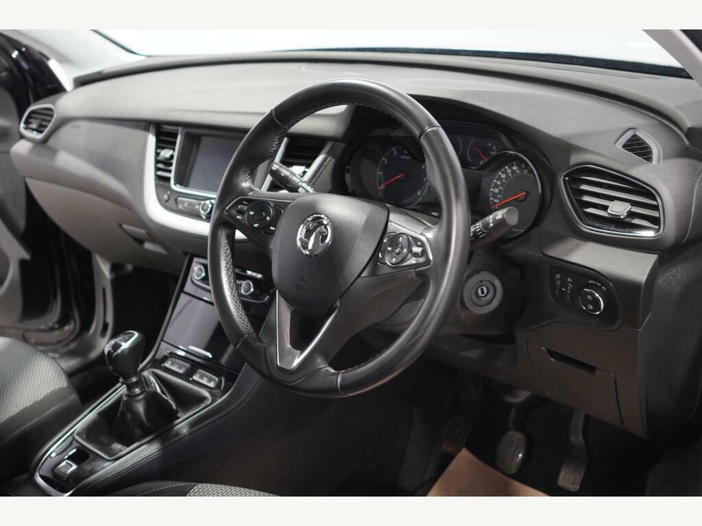 Vauxhall Grandland X Hatchback Grey #11