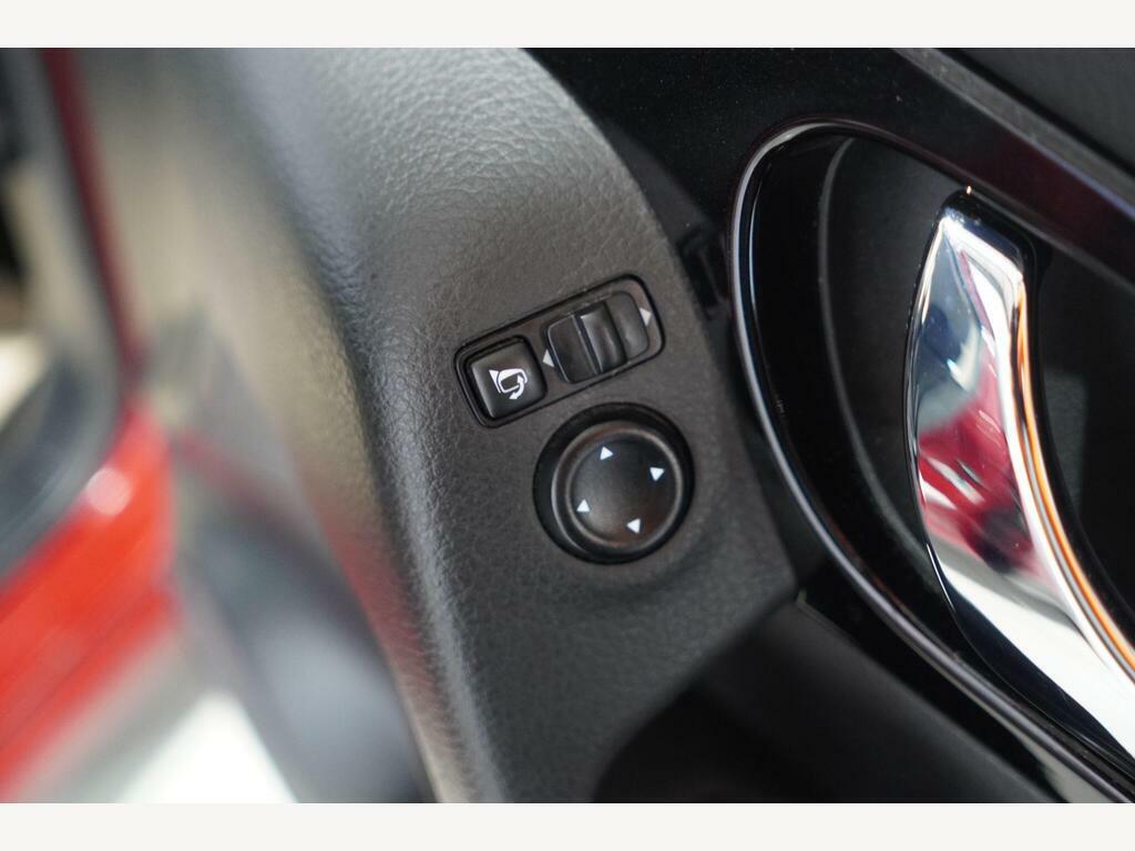Nissan Qashqai Acenta Silver #18