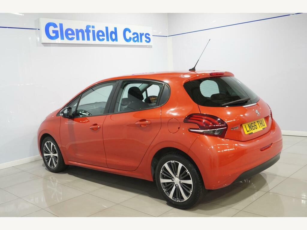 Peugeot 208 Puretech Active White #24