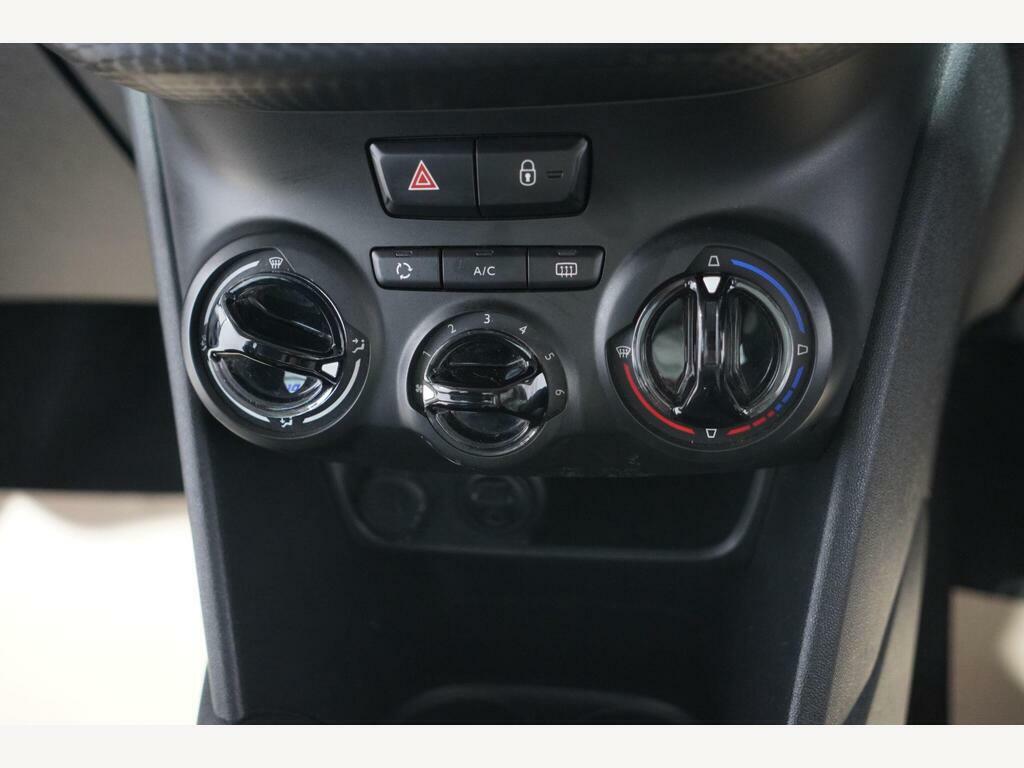 Peugeot 208 Puretech Active White #15