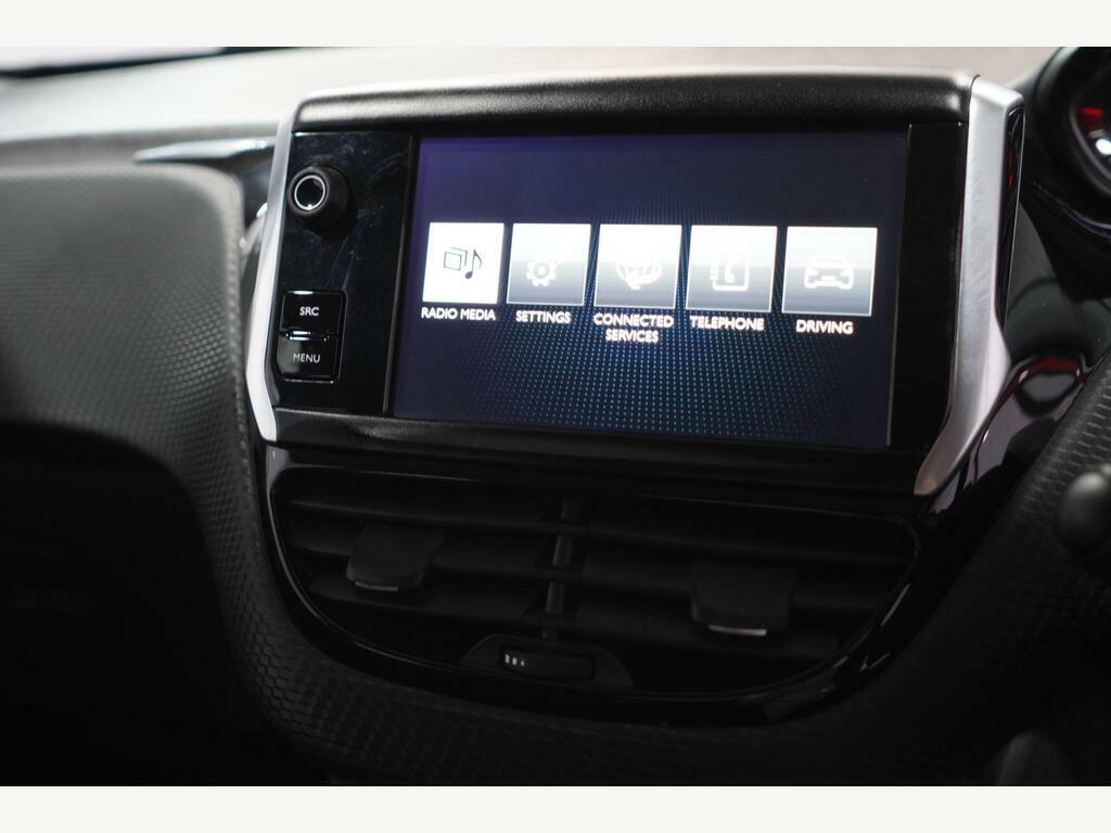 Peugeot 208 Puretech Active White #14