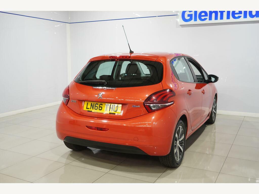 Peugeot 208 Puretech Active White #20