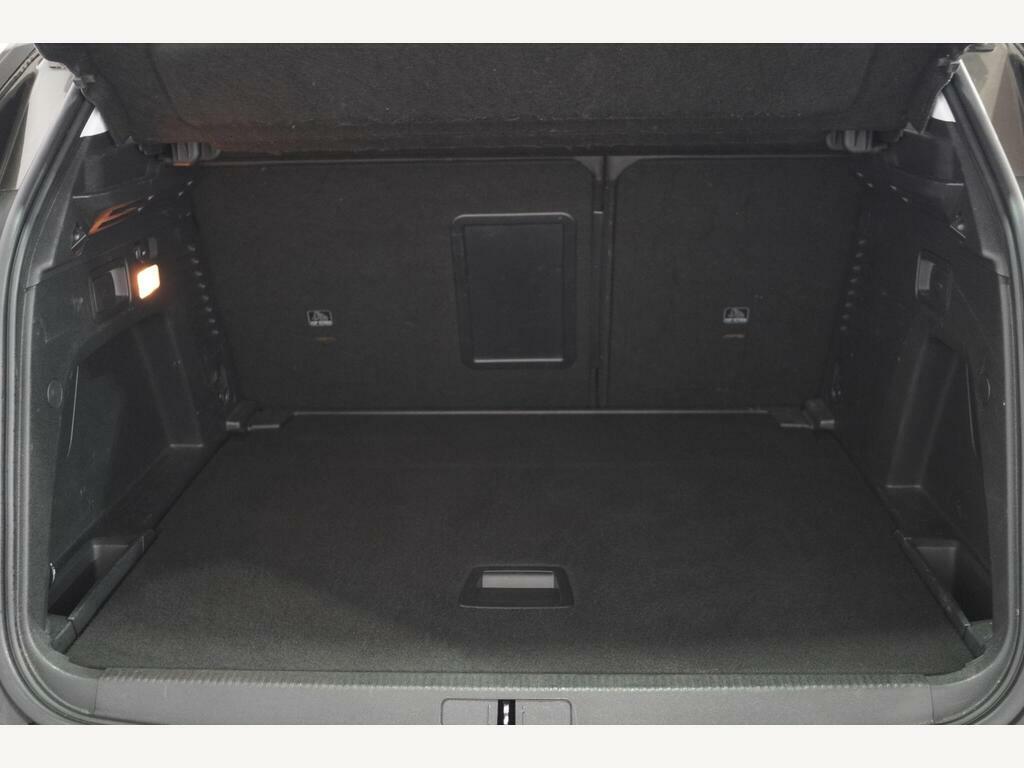 Peugeot 3008 1.2 Puretech Active Red #11