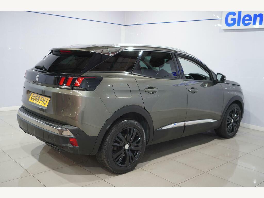 Peugeot 3008 1.2 Puretech Active Red #22