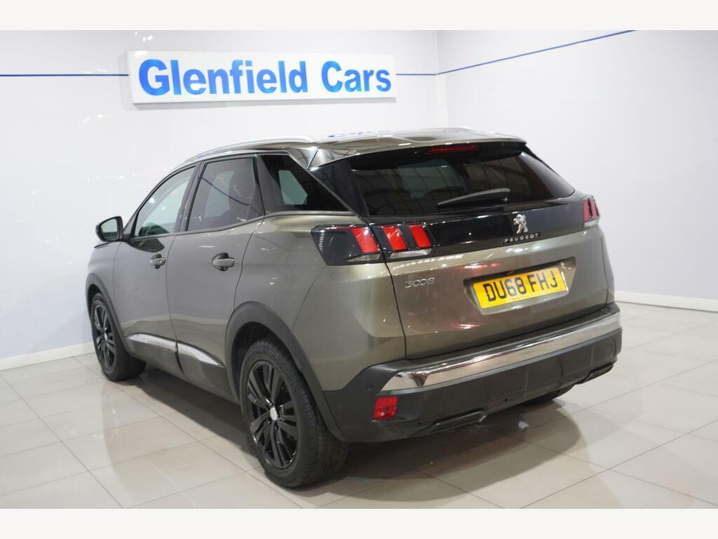 Peugeot 3008 1.2 Puretech Active Red #26