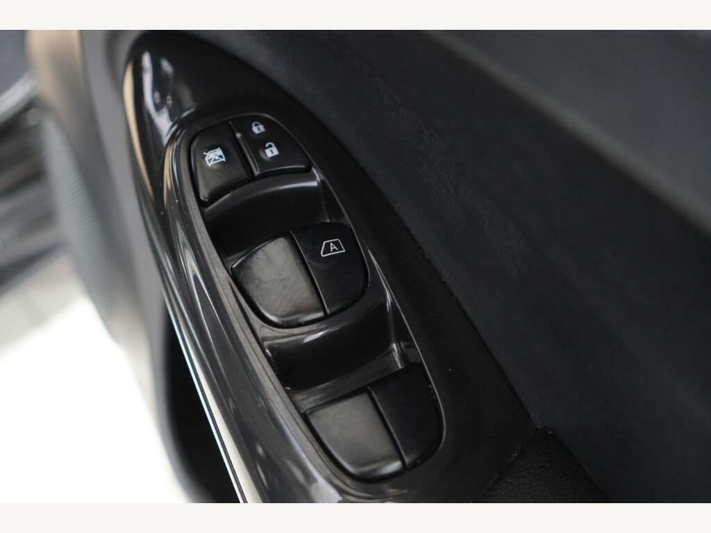 Nissan Juke 1.5 Dci N-connecta Black #21