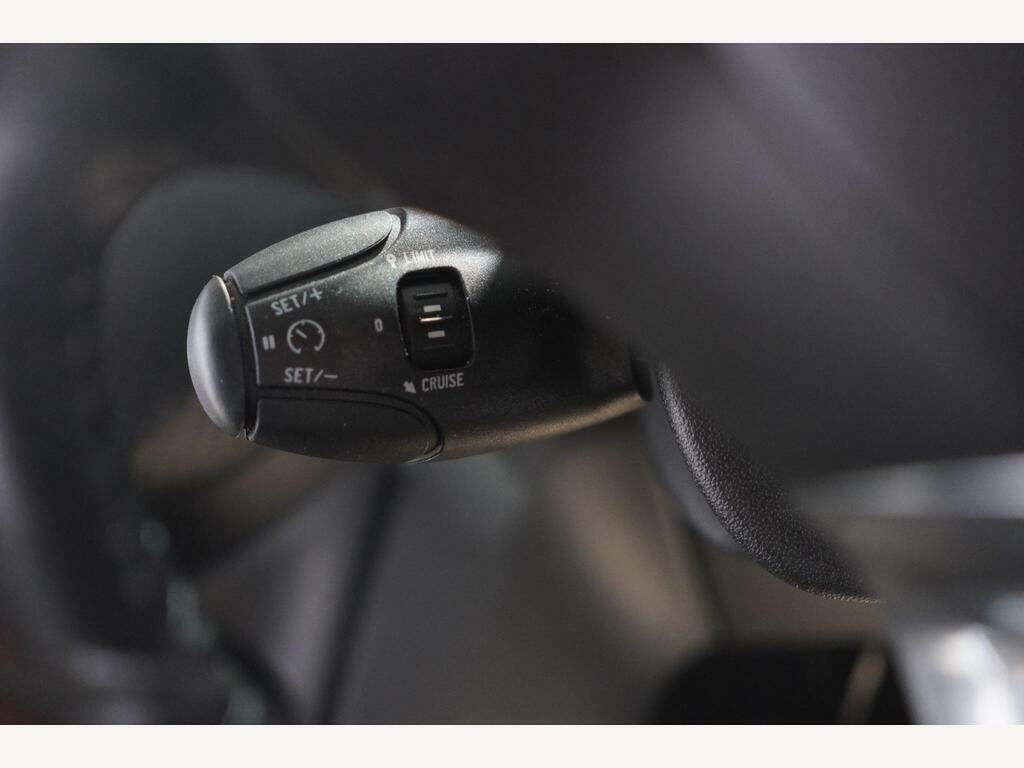 Peugeot 2008 1.2 Puretech Allure Eat Euro 6 Ss Grey #19