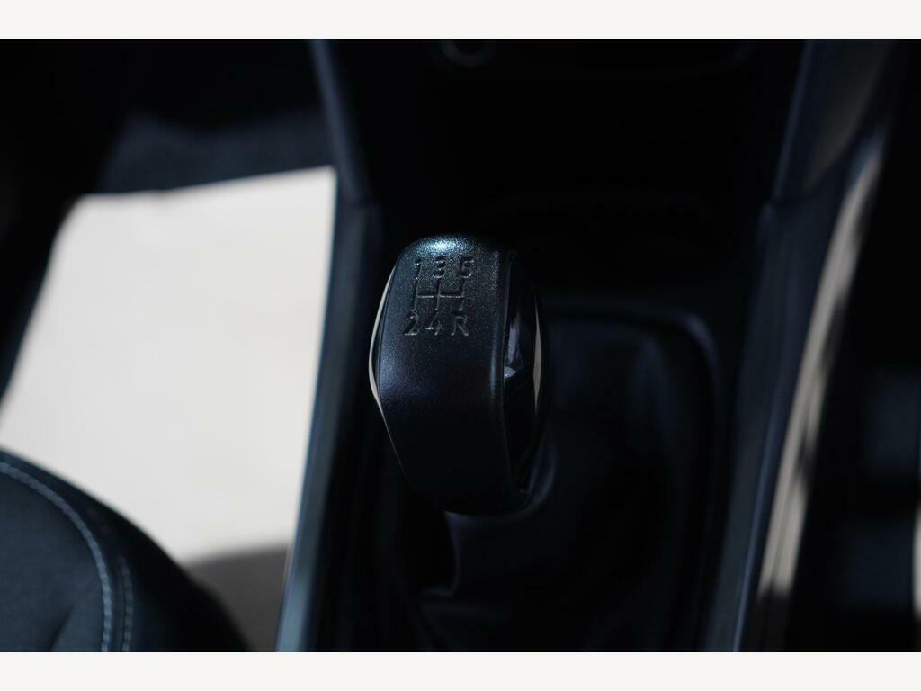 Peugeot 2008 1.2 Puretech Allure Eat Euro 6 Ss Grey #18