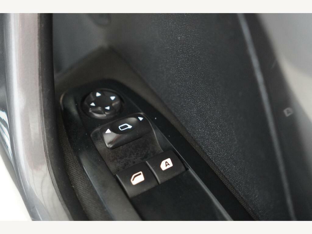 Peugeot 2008 1.2 Puretech Allure Eat Euro 6 Ss Grey #20