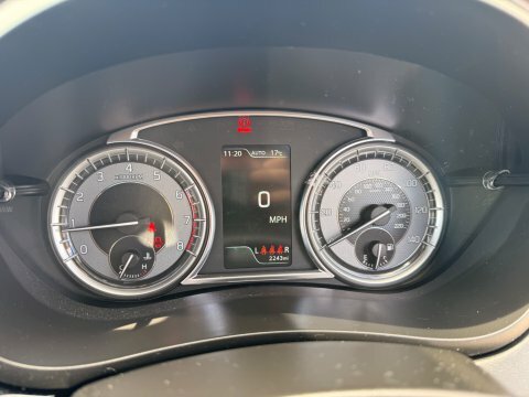 Suzuki SX4 S Cross Motion White #25