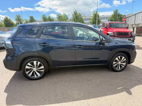 Suzuki SX4 S Cross Motion White #8