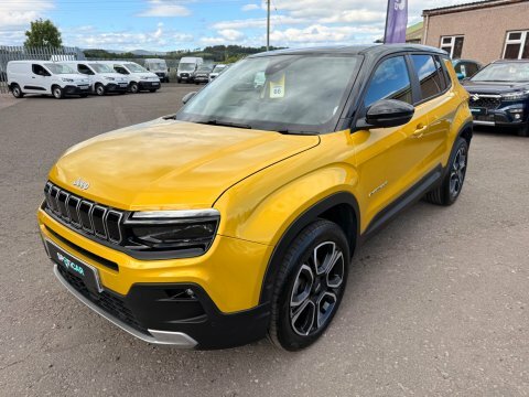 Jeep Avenger Summit Black #2