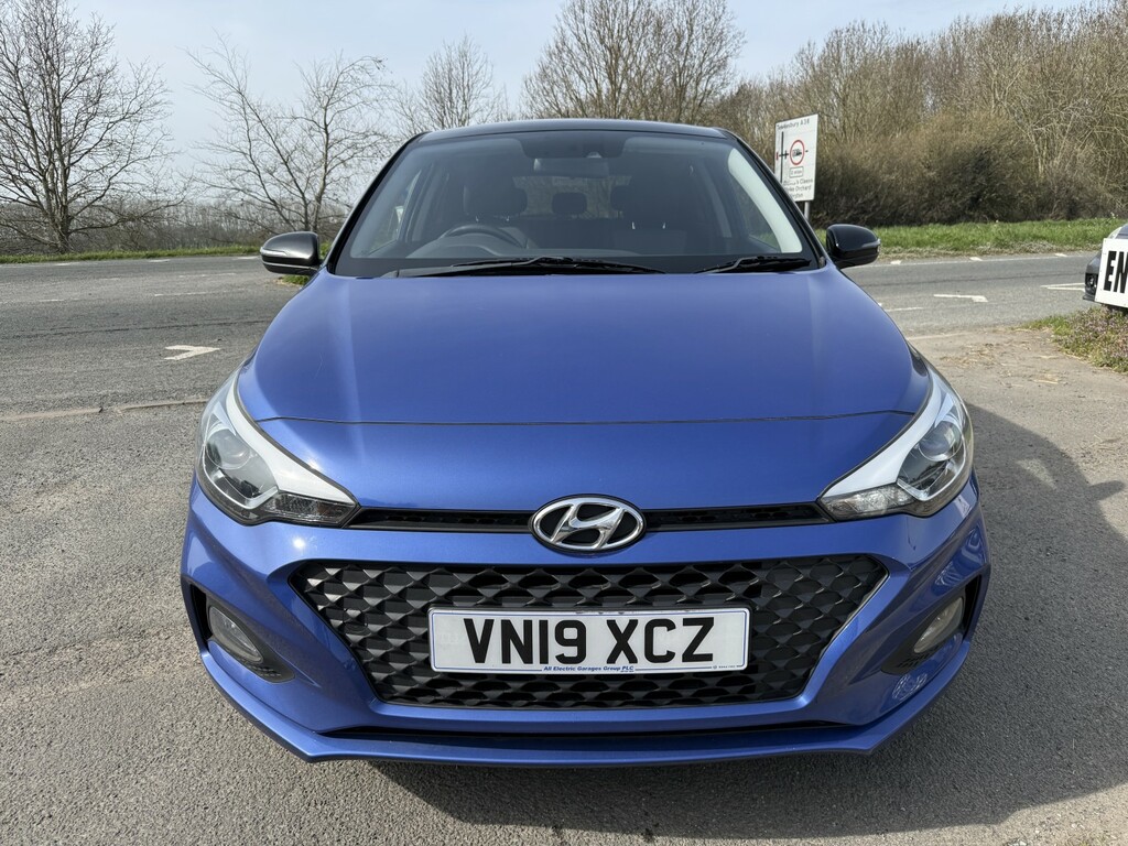Hyundai I20 Hatchback 1.2 I20 Play Edition 1.2 84Ps My19 2019 VN19XCZ Blue #3