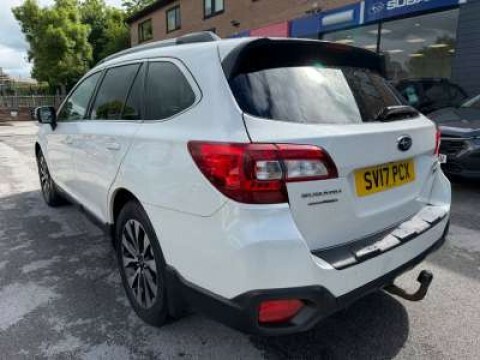 Subaru Outback Estate 2.0 D Se Premium 2017 White #5