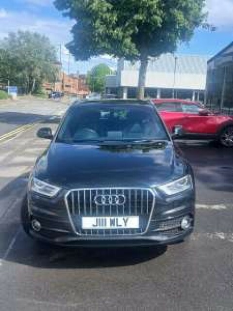 Audi Q3 Suv 2.0 Tdi S Line 2012 Black