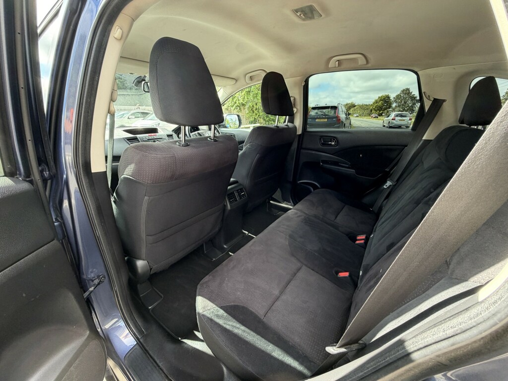 Honda Cr-V 1.6L I-dtec Se 118 Bhp Red #17