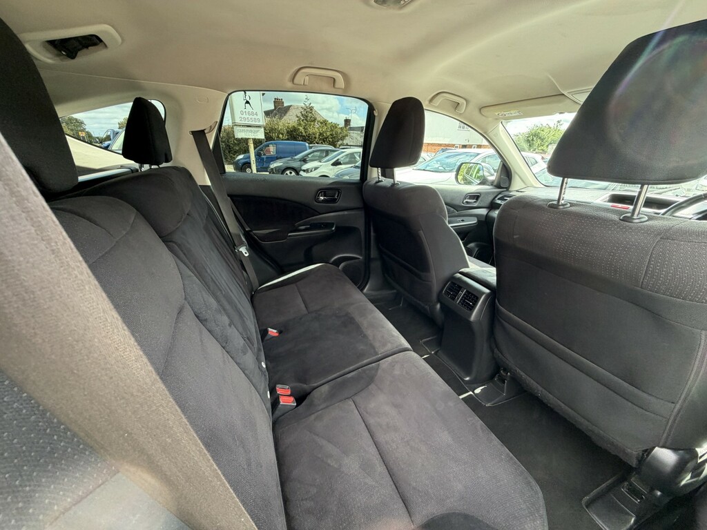 Honda Cr-V 1.6L I-dtec Se 118 Bhp Red #14