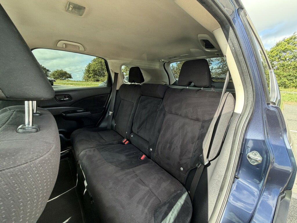 Honda Cr-V 1.6L I-dtec Se 118 Bhp Red #16