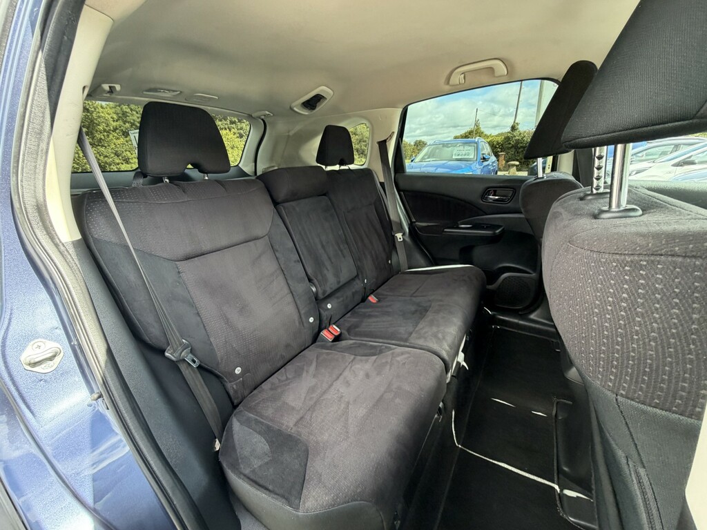 Honda Cr-V 1.6L I-dtec Se 118 Bhp Red #13