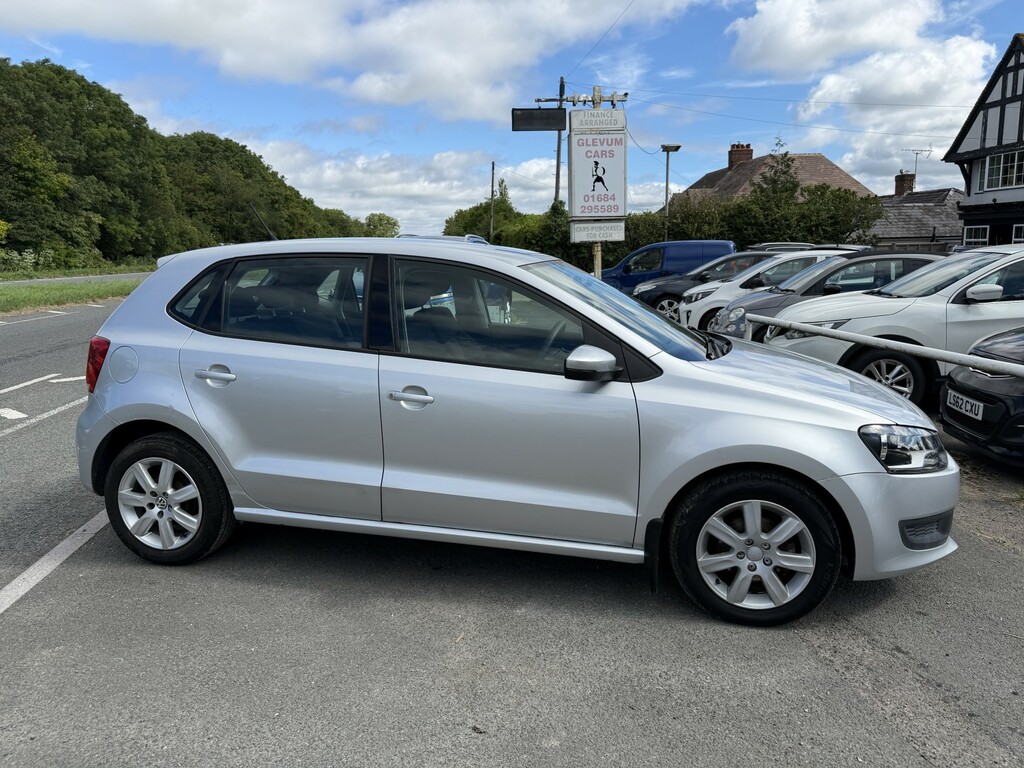 Volkswagen Polo S Silver #1