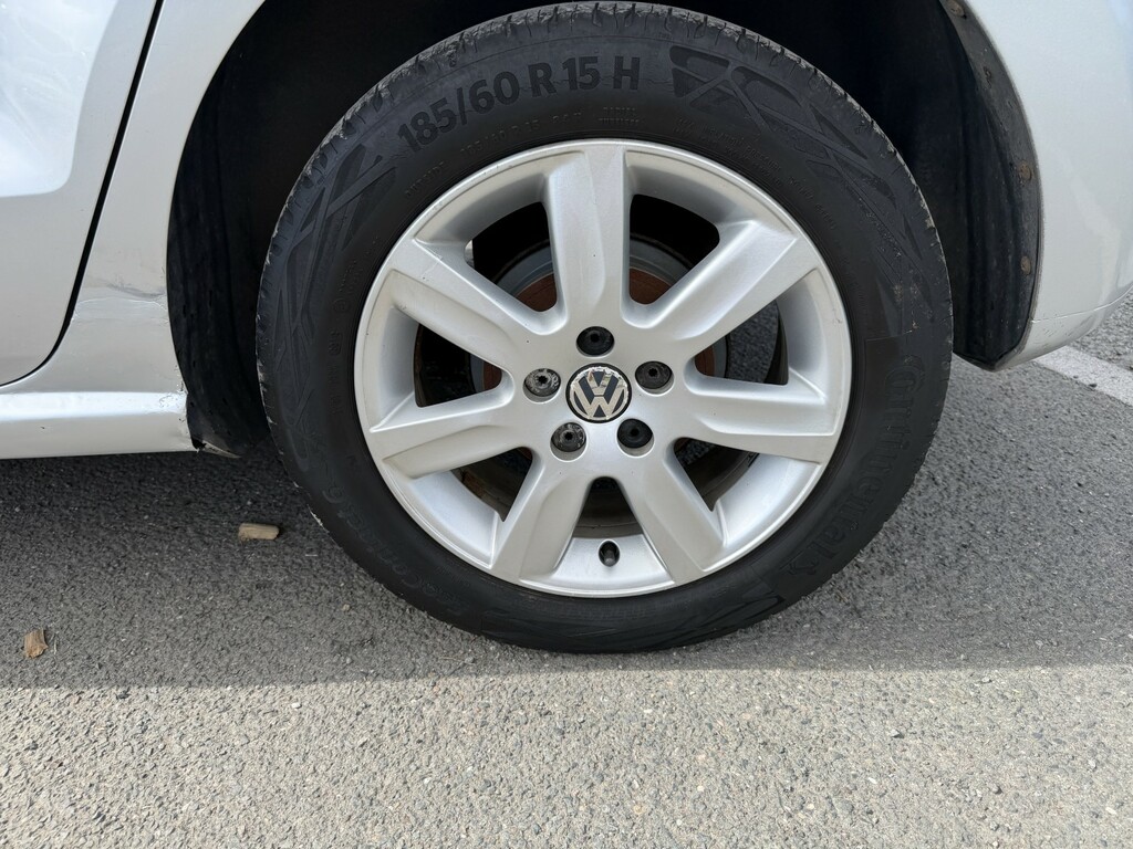 Volkswagen Polo S Silver #24