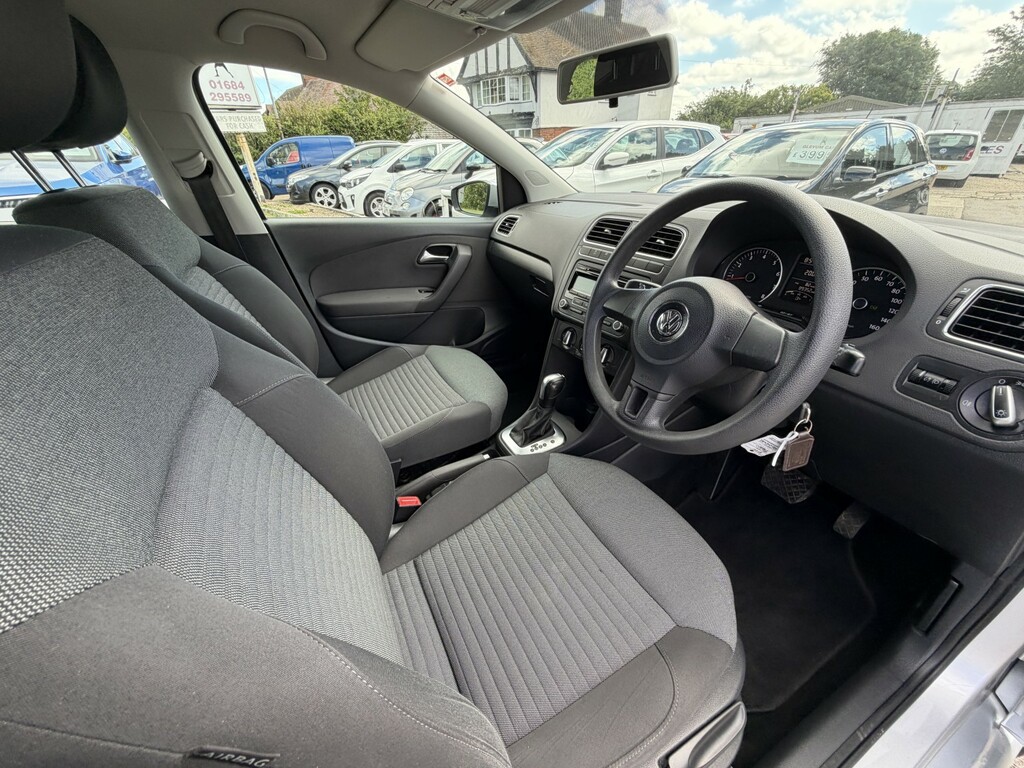 Volkswagen Polo S Silver #9