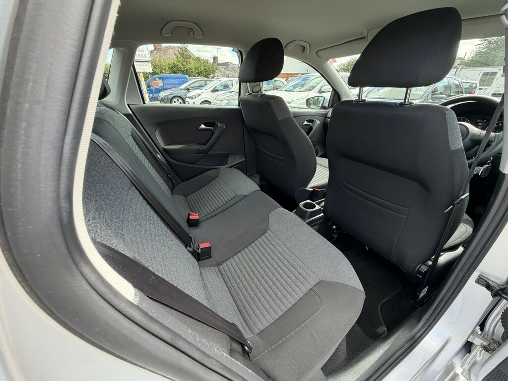 Volkswagen Polo S Silver #12