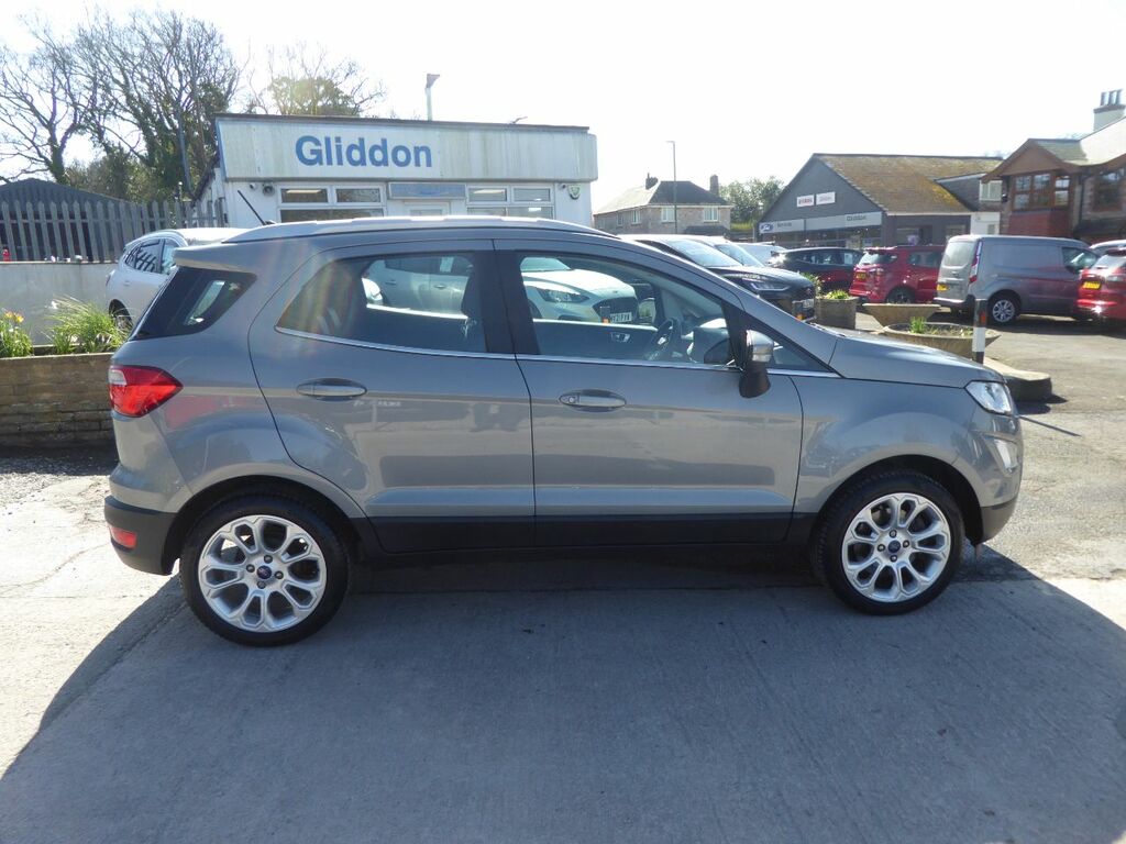 Ford Ecosport 1.0 Ecoboost Titanium Navigation 125 Ps 2 Owners F Silver