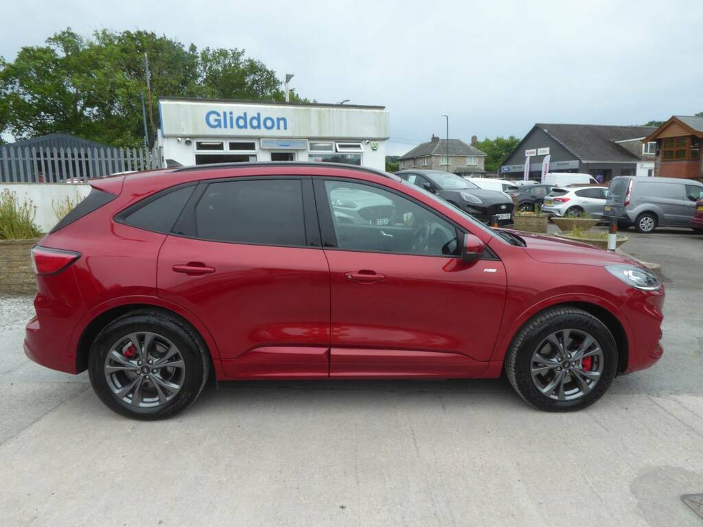 Ford Kuga 2.5 Phev St-line Edition Navigation 225 Ps Red
