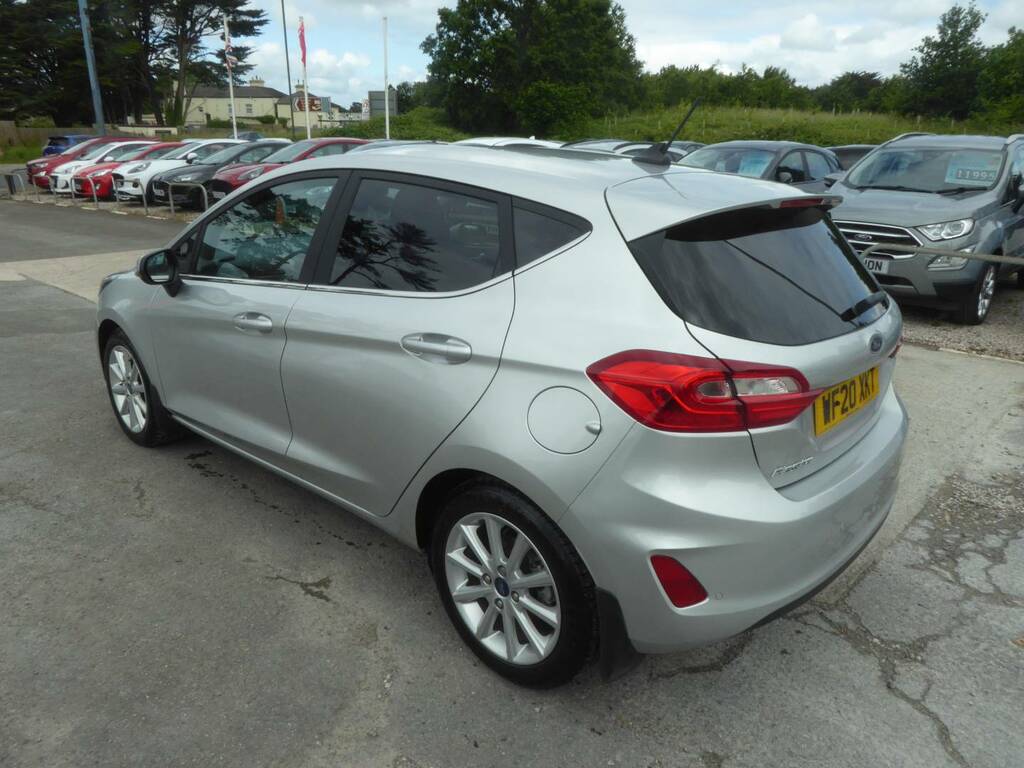 Ford Fiesta 1.0 Ecoboost Titanium Navigation 125 Ps 2 Owners F WF20XKT Silver #4