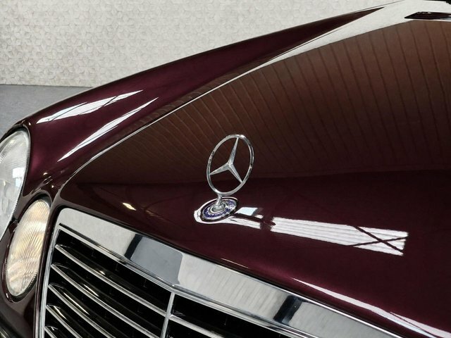Mercedes-Benz E Class E240 Elegance Silver #17
