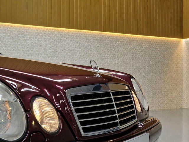 Mercedes-Benz E Class E240 Elegance Silver #48