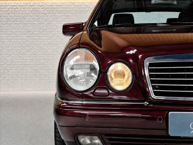 Mercedes-Benz E Class E240 Elegance Silver #10