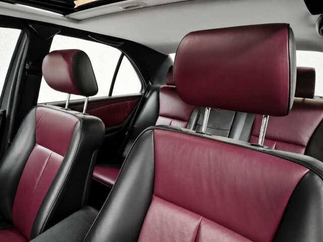Mercedes-Benz E Class E240 Elegance Silver #26