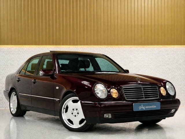 Mercedes-Benz E Class E240 Elegance Silver #46
