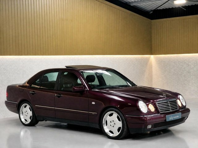 Mercedes-Benz E Class E240 Elegance Silver #38