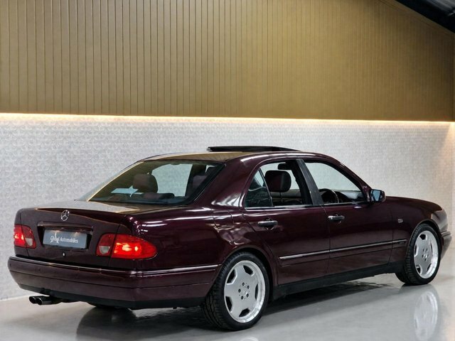Mercedes-Benz E Class E240 Elegance Silver #39