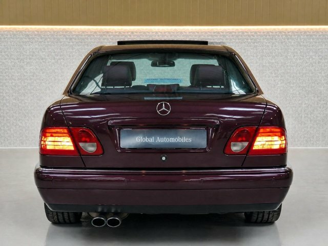 Mercedes-Benz E Class E240 Elegance Silver #24