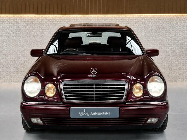 Mercedes-Benz E Class E240 Elegance Silver #22