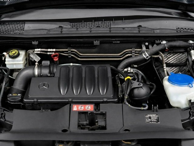 Mercedes-Benz A Class 2.0 A180 Cdi Avantgarde BV60XGL Black #3