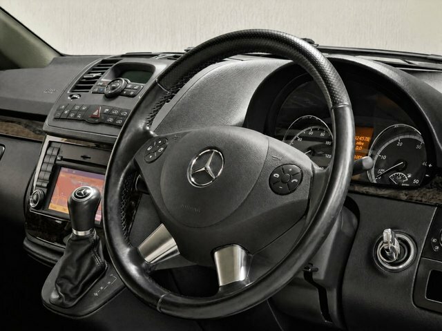 Mercedes-Benz Viano Mpv Silver #25