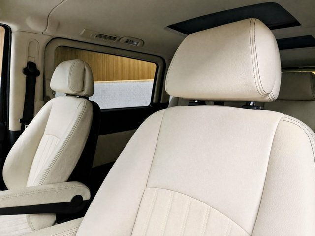 Mercedes-Benz Viano Mpv Silver #26
