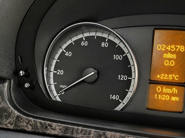 Mercedes-Benz Viano Mpv Silver #49