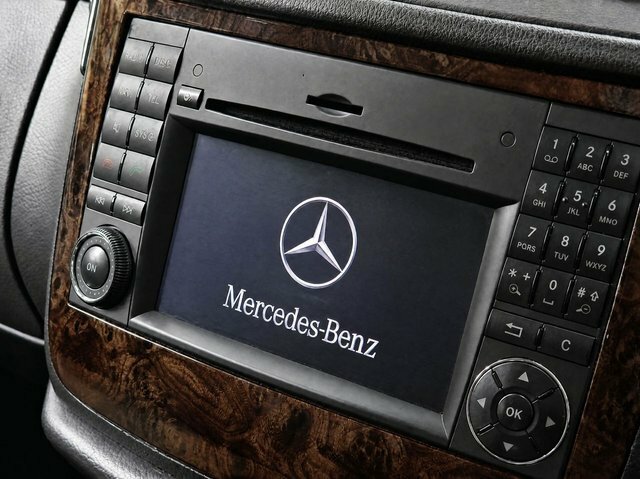 Mercedes-Benz Viano Mpv Silver #60