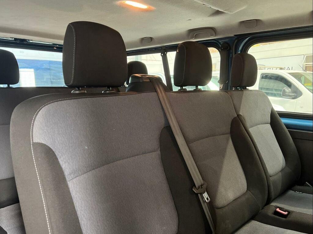Vauxhall Vivaro Mpv Silver #14