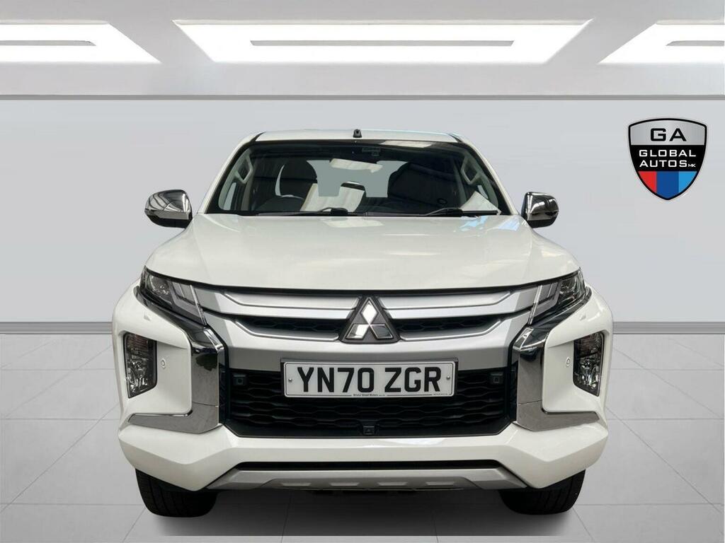 Mitsubishi L200 2.2 Di-d Dc Barbarian X 4Wd Euro 6 Ss White #6