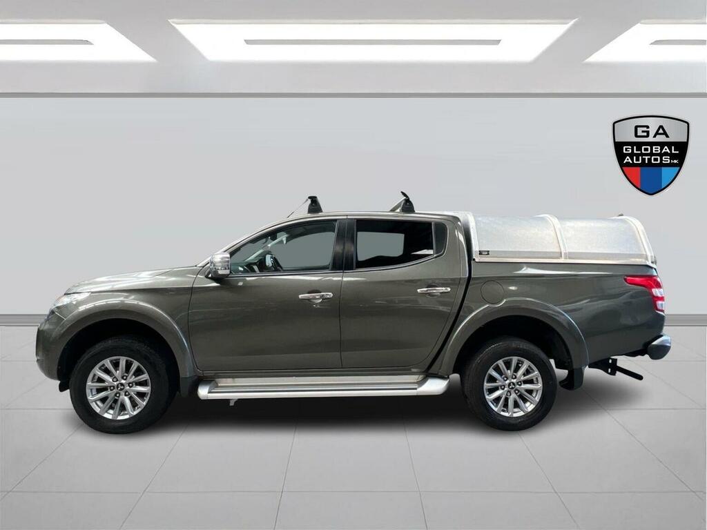 Mitsubishi L200 Di-d 4Wd Barbarian Dcb Red #7